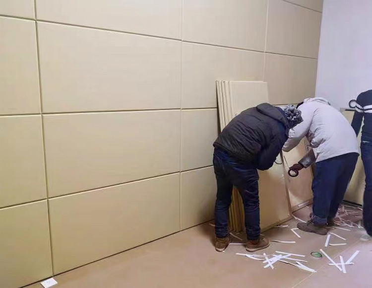 廣東防撞軟包廠家，審訊室防撞軟包廠家。